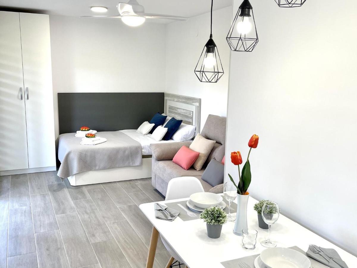 Apartbeach Novelty 3º Frente Playa Y Gran Terraza Салоу Екстериор снимка