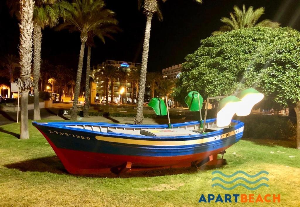 Apartbeach Novelty 3º Frente Playa Y Gran Terraza Салоу Екстериор снимка